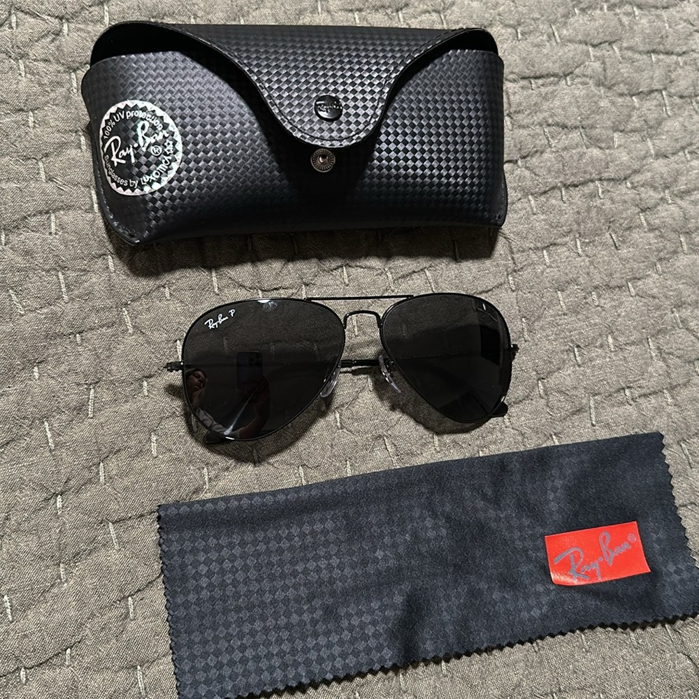 Ray-Ban Large Aviator Sunglasses